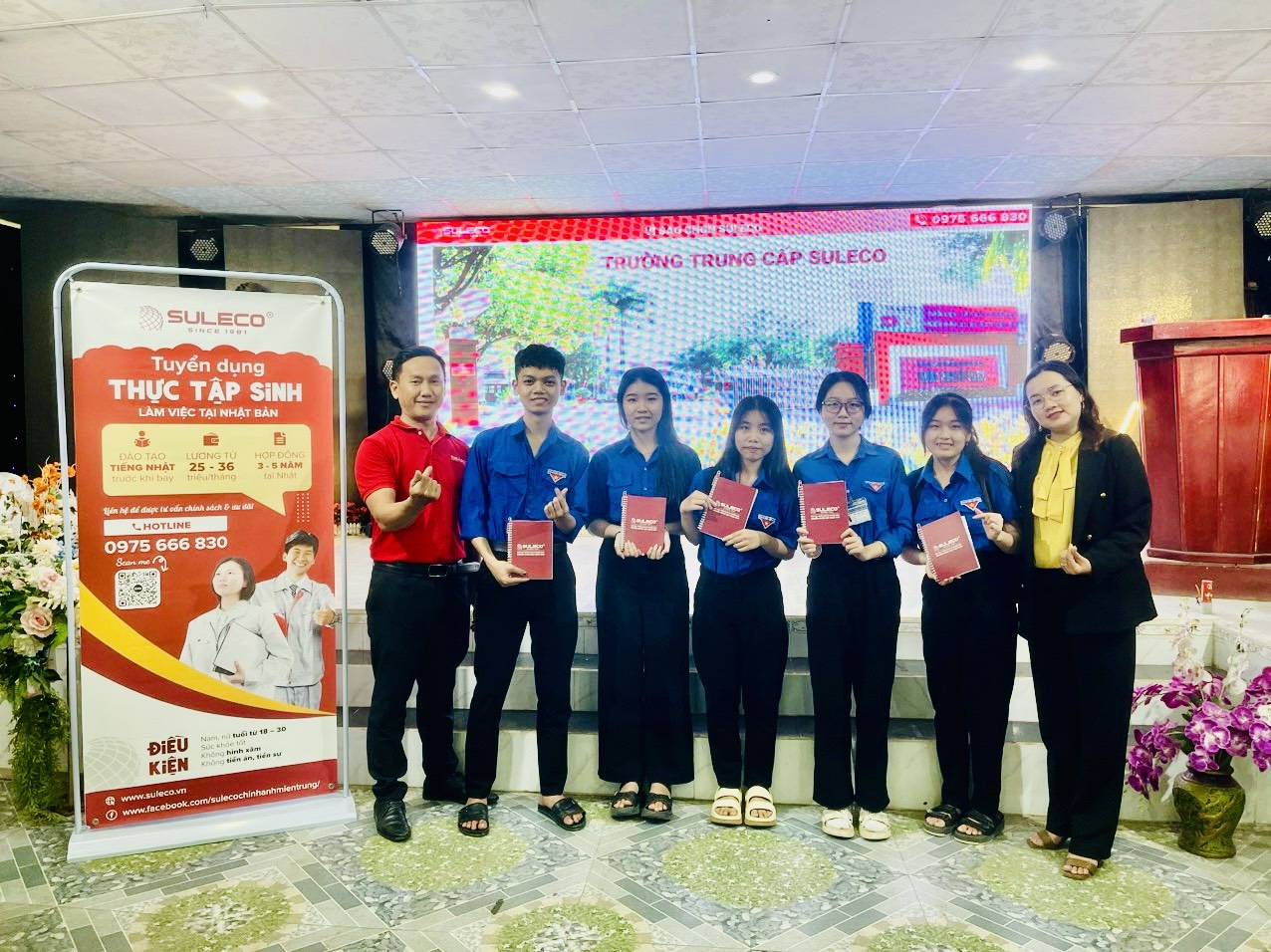 Truyền thông định hướng nghề nghiệp, tìm kiếm việc làm, đi làm việc ở nước ngoài